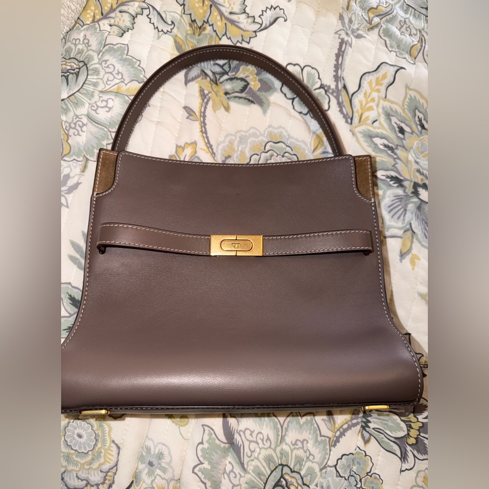 Tory Burch Lee Radziwill Shoulder Bag in Clam Shell - Picture 7 of 15